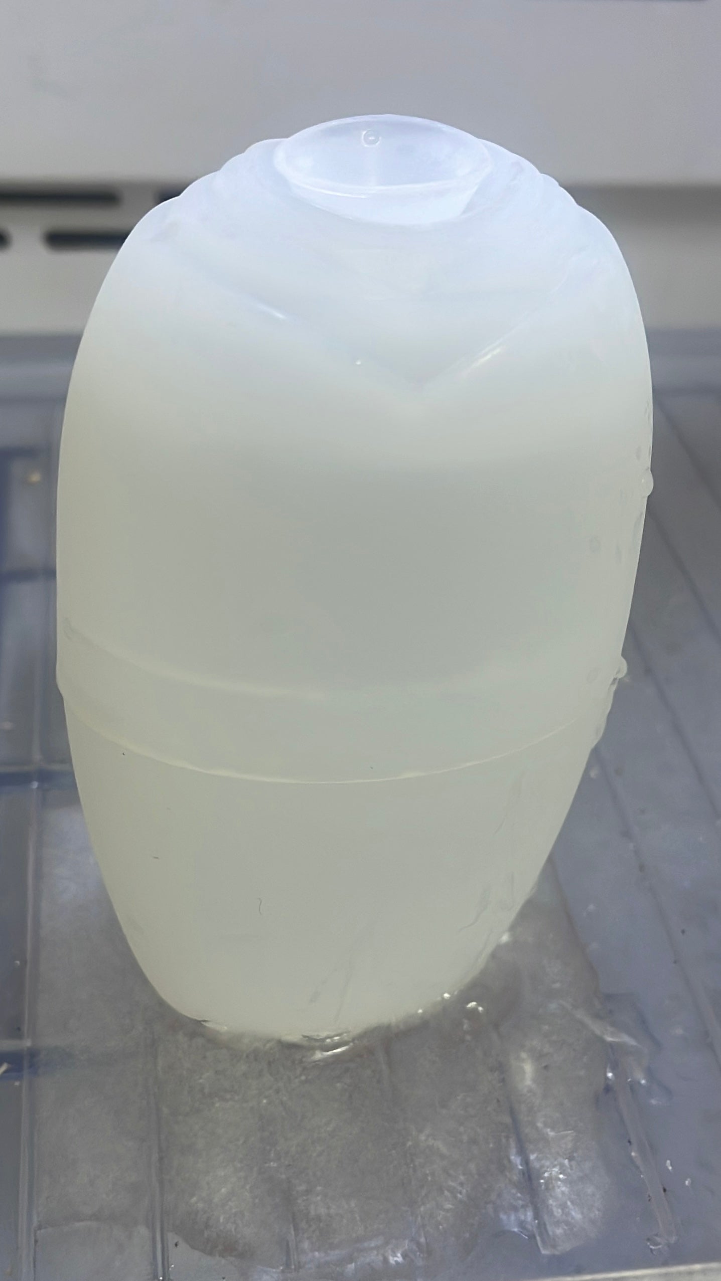 Clear GlowFreeze ice roller for de-puffing, calming skin, and boosting glow